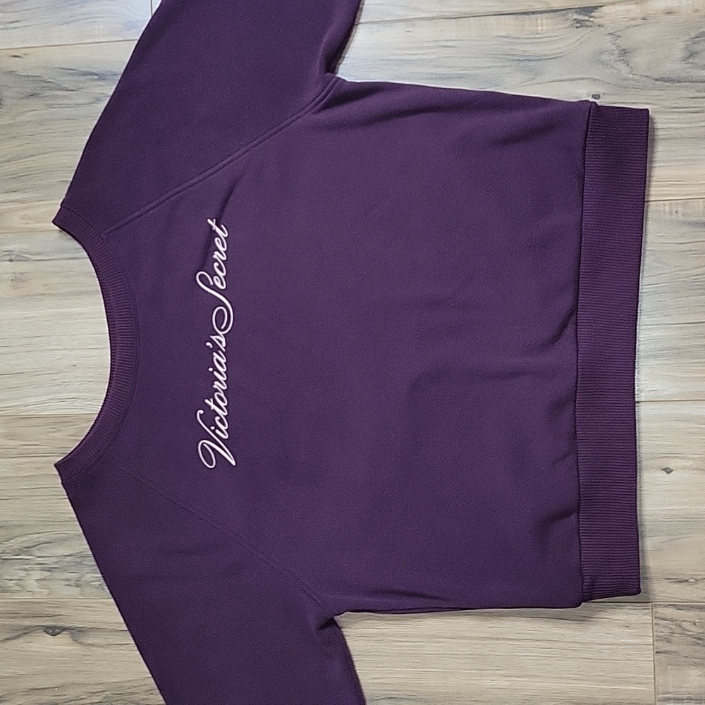 Victoria Secret Pull Over Maroon Sweatshirt - Picture 4 of 11